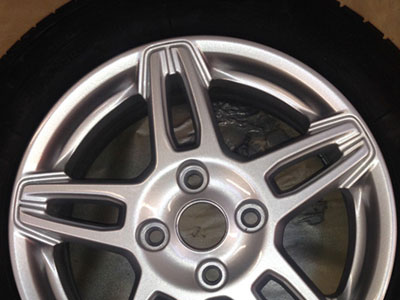 Alloy Wheel Damage Repaired to Look Like New